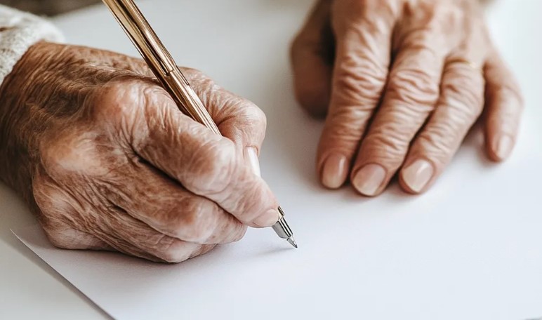 Moja babcia nic mi nie zostawiła w spadku, dopóki nie odkryłem jej tajnego planu - Historia dnia.