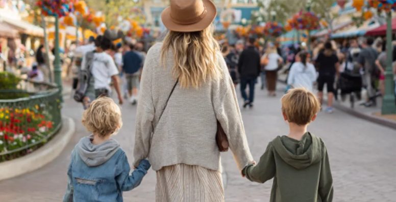 Moja ciotka zniknęła z moim dowodem i pieniędzmi w Disneylandzie — wymyśliłem idealną zemstę w drodze powrotnej pociągiem.