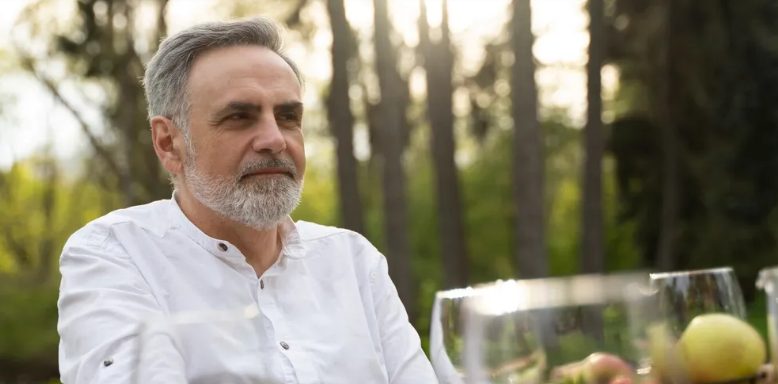 Mój tata podczas przemówienia przypisał sobie zasługę zapłacenia za mój ślub – ale to mój ojczym zapłacił za wszystko.