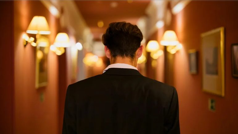 Mój mąż bez pracy potajemnie pobierał czynsz od mojej niepełnosprawnej siostry, która mieszka z nami – Ogromny błąd.