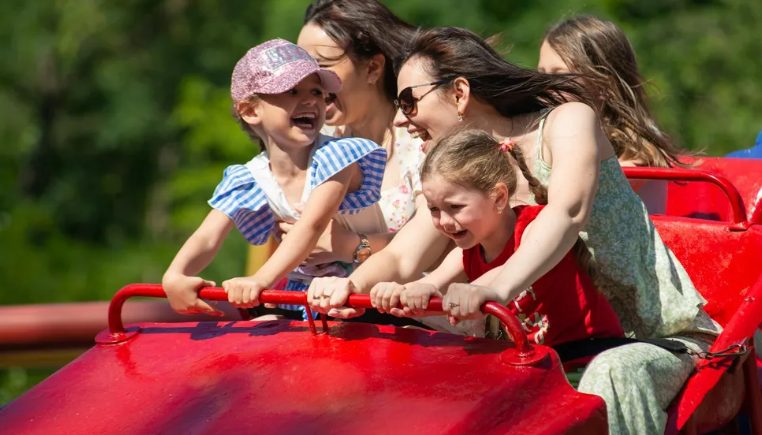 Mój siostrzeniec wcisnął Play-Doh do toalety i zalał nasz zupełnie nowy dom – jego rodzice odmówili zapłaty, więc sama dałam im nauczkę.