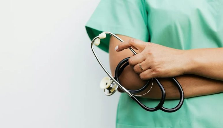Mój mąż obiecał, że zajmie się dzieckiem, kiedy je dostanę – ale po porodzie powiedział mi, żebym rzuciła pracę.