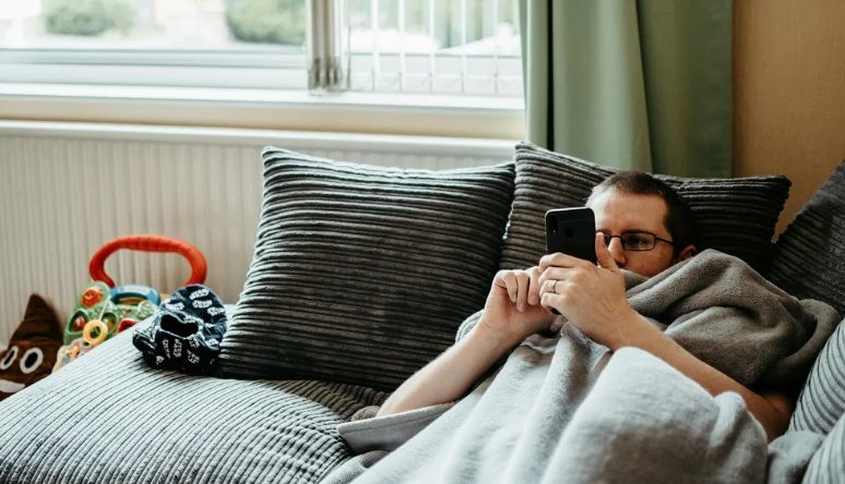Mój mąż obiecał, że zajmie się dzieckiem, kiedy je dostanę – ale po porodzie powiedział mi, żebym rzuciła pracę.