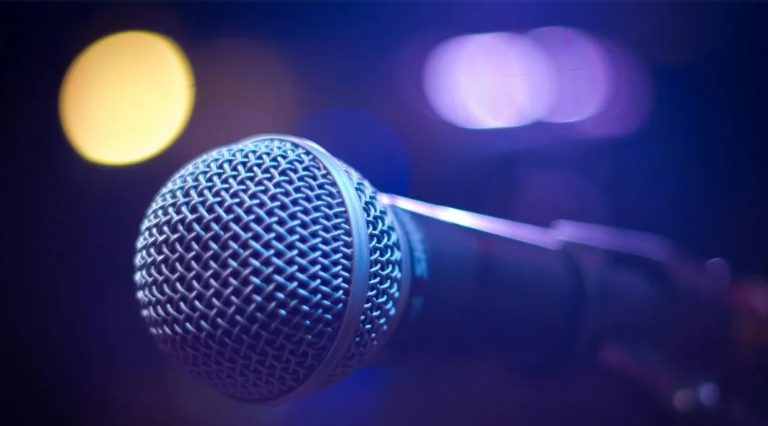 Straciłam swoje dziecko, po tym jak mąż zostawił mnie dla mojej siostry i ją zapłodnił – w dniu ich ślubu karma wkroczyła.