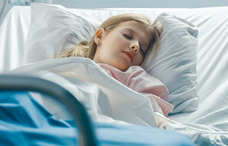 Mój bogaty były mąż odmówił pomocy w opłaceniu leczenia medycznego naszej córki, ponieważ „miał już nową rodzinę” – ale karma dopadła go wkrótce potem.
