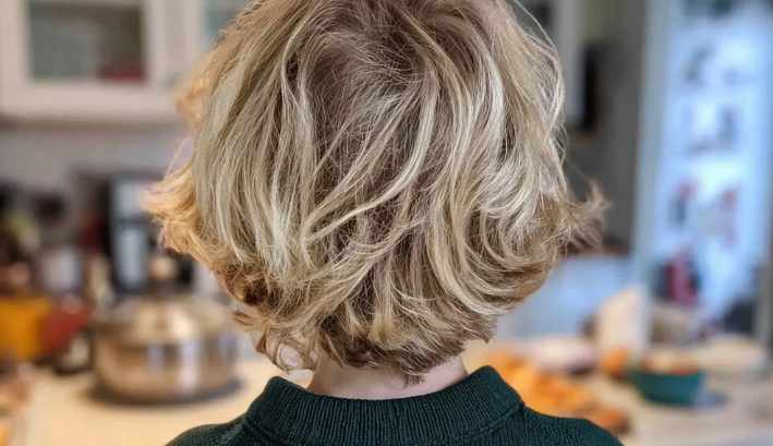 Przypadkowo usłyszałam, jak mój mąż przekupił naszego 7-letniego syna: „Jeśli mama zapyta, nic nie widziałeś” – więc zablefowałam, żeby się przyznał.