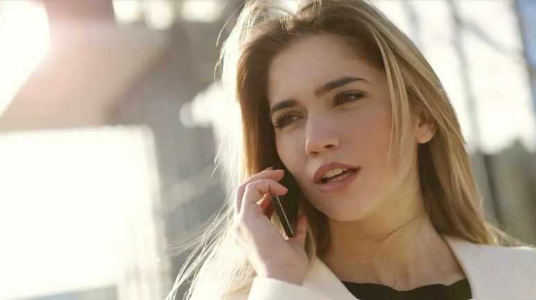 Udawałam, że moja siostrzenica jest moją córką, żeby przetestować mojego narzeczonego – To, co zrobił potem, zakończyło nasze zaręczyny.